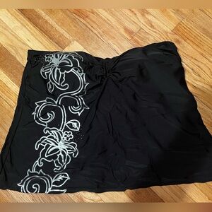 Super cute bathing suit top.